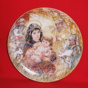 Adoration of the Shepherds Edna Hibel Christmas Plate 1988 Edwin M Knowles Mary